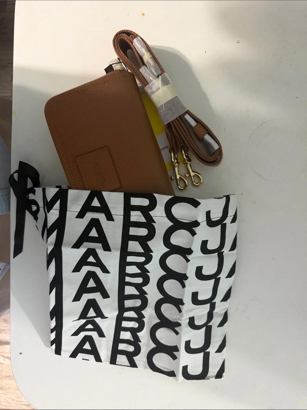 Marc Jacobs Brown The Mini Bag Crossbody Phone Case with Black-White Dust Bag